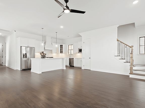 6th image of this home