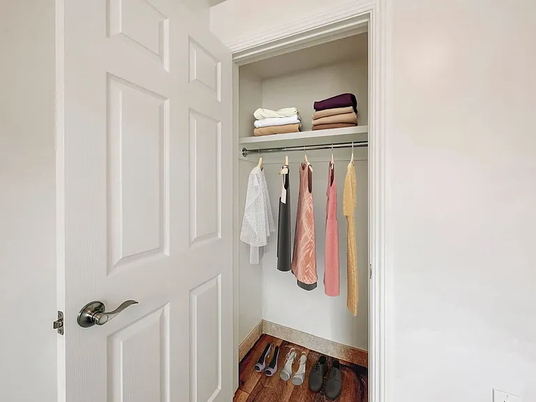 2425 Sarbonne Dr #3 — Photo 8