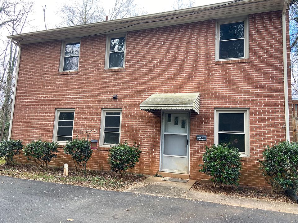 1st image of 408 Westmoreland Pl #2
