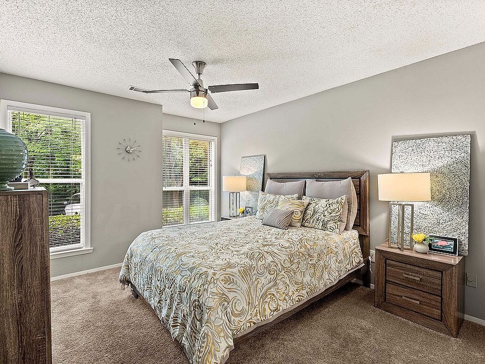 Cortland Addison at Sandy Springs Model LR 3