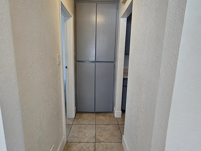 114 S Kellogg St #A — Photo 12