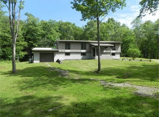 48601 Center Ridge Rd, Beallsville, OH 43716