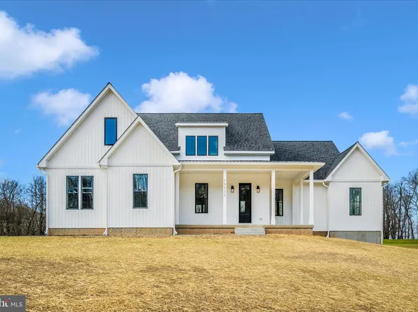 15030 New Windsor Rd, New Windsor, MD 21776