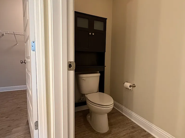 109 Clear Springs Cir — Photo 21