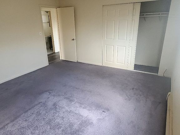 5th image of 22 E 58th St Unit 2