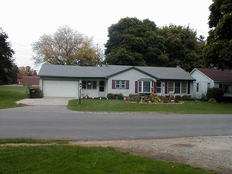 1st image of 167 E Brink St