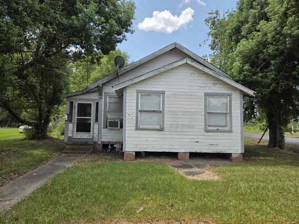 1491 Brockman St, Beaumont, TX 77705