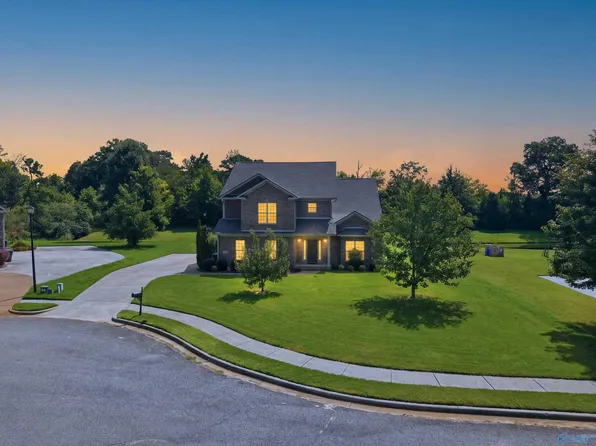 16382 Evarard Cir NW, Harvest, AL 35749
