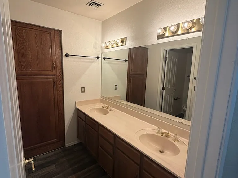 1644 W Duskfire Pl — Photo 16