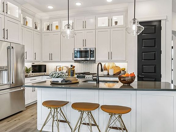 The Gianna - Kitchen