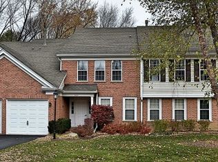 662 Regent Ln, Prospect Heights, IL