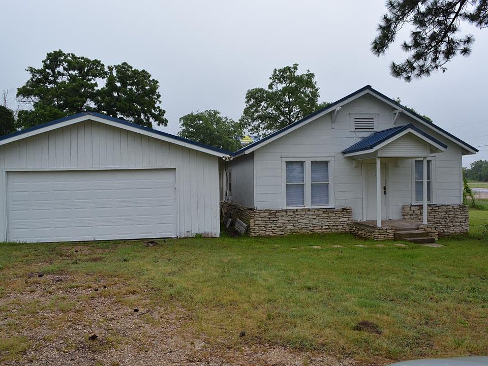 1st image of 107 Colorado Cir