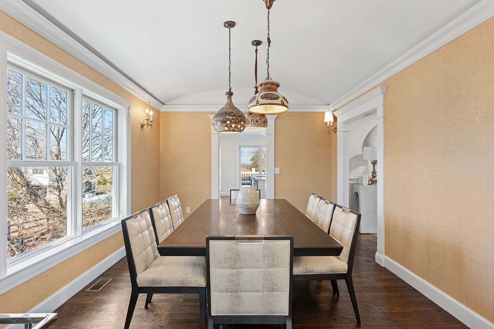  WINDOWED DINING ROOM, INTIMATE YET OPEN