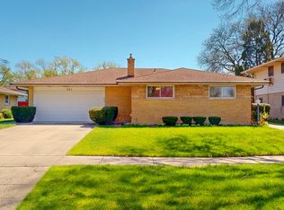 521 Sandy Ln, Des Plaines, IL 60016