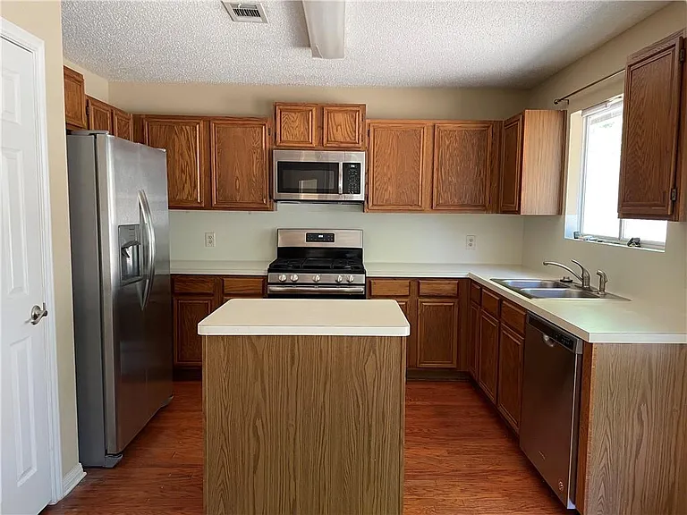 8003 Willet Trl — Photo 11