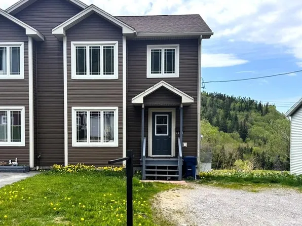 122 Bayview Heights, Corner Brook, NL A2H5W8