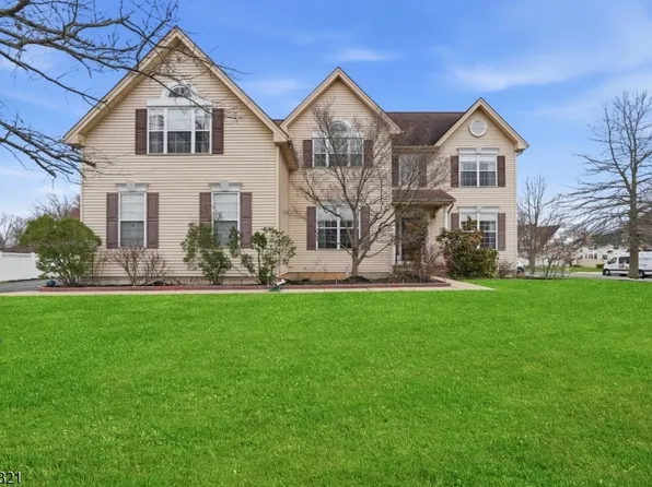 74 Kelly Way, South Brunswick Twp., NJ 08852