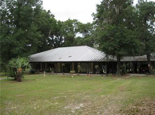 221 Gracey Cv, Geneva, FL 32732