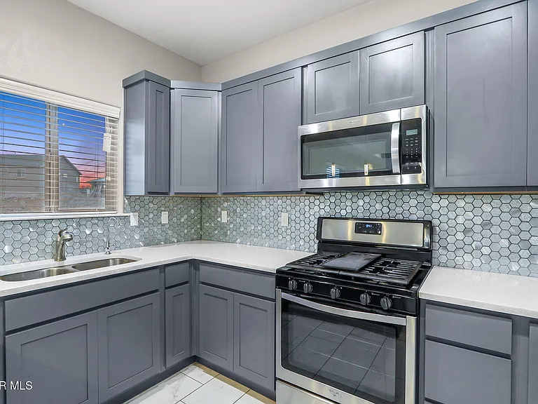 3496 David Palacio Dr — Photo 29
