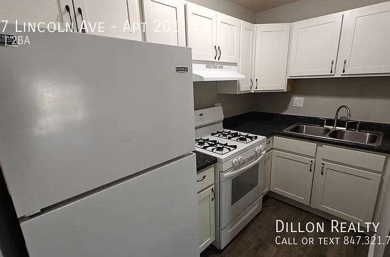 507 Lincoln Ave #201 — Photo 3