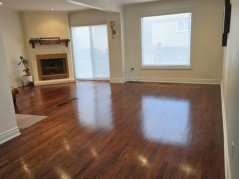 59 Hewitt Cres — Photo 7