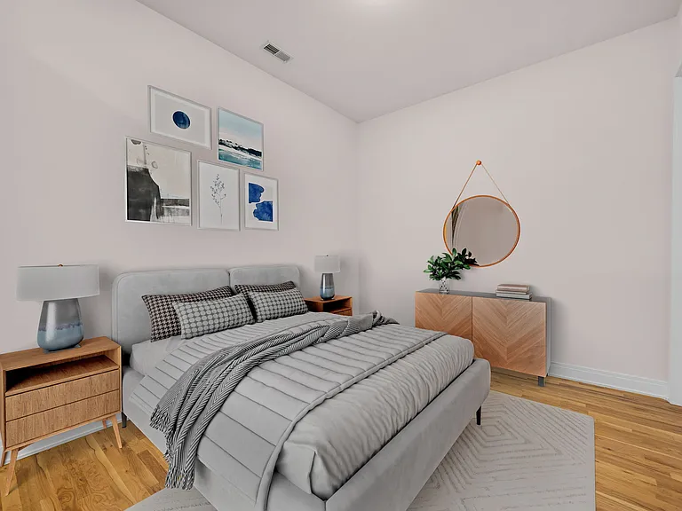 2024 N California Ave #2D — Photo 7