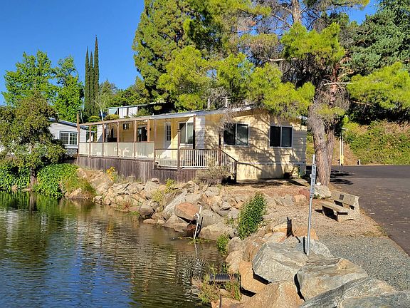 2nd image of 6413 Lake Dr