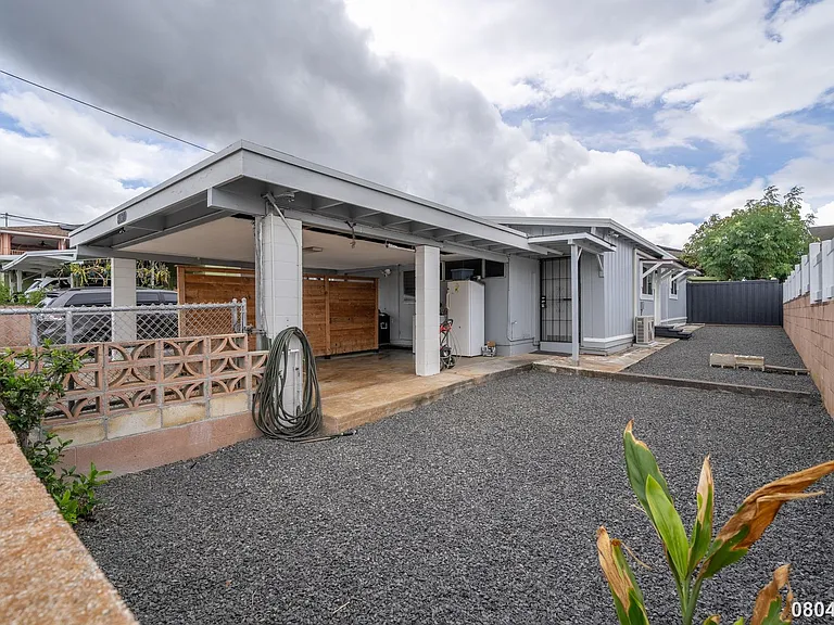 94-1167 Kahuahale St — Photo 2