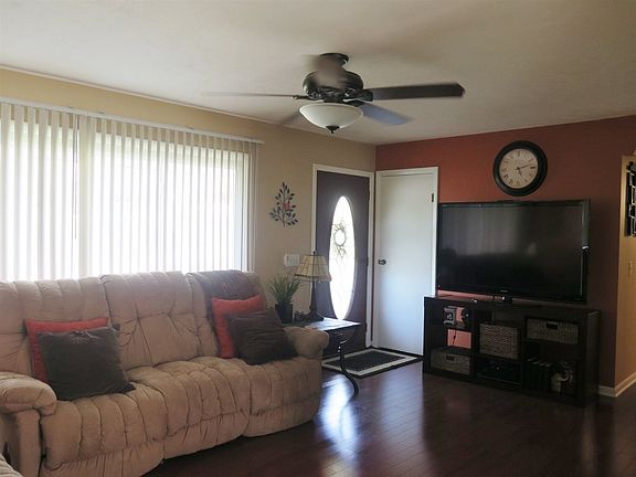 5th image of 4615 N Brookbank Dr