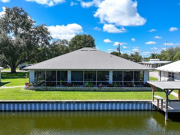 5th image of 1069 9th Street