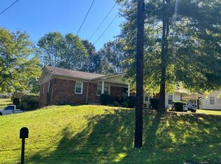 106 Byrd Rd, Paris, TN 38242