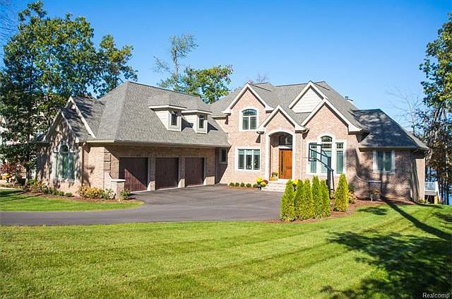 1st image of 6053 Wyndam Ln