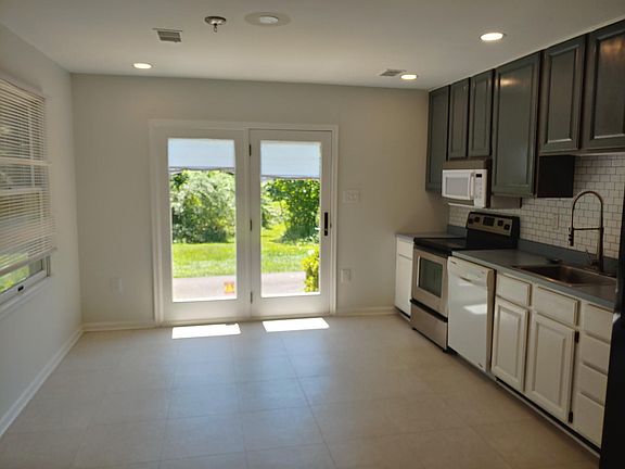Kitchen looks out on very quiet Fairfax County park.