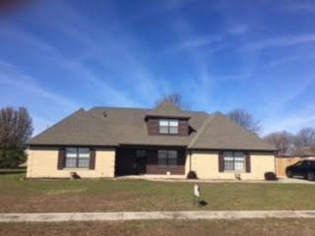 1st image of 481 Marianna Dr