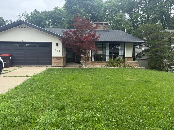 111 W Merle Ln, Peoria, IL 61604