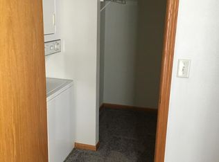 211 W Mill St APT 73, Pleasantville, IA 50225