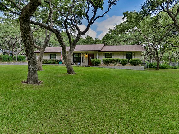 4th image of 1109 Fawn Dr