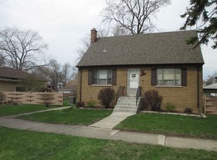 17608 Henry St, Lansing, IL 60438