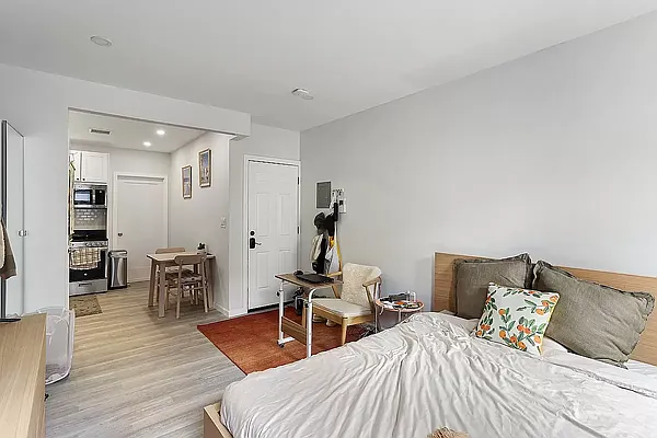 Rented by REAL New York | media 6