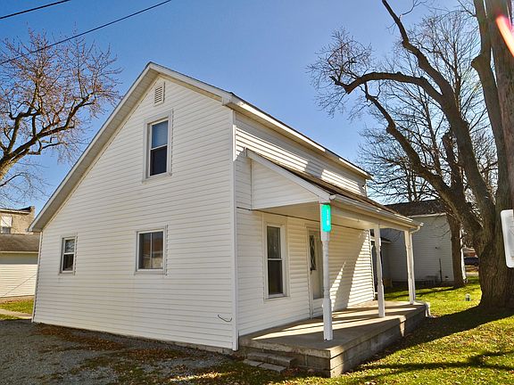 3rd image of 119 Lumber St