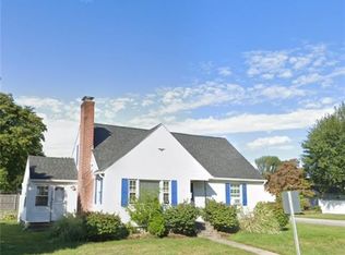 506 Killingly St, Johnston, RI 02919
