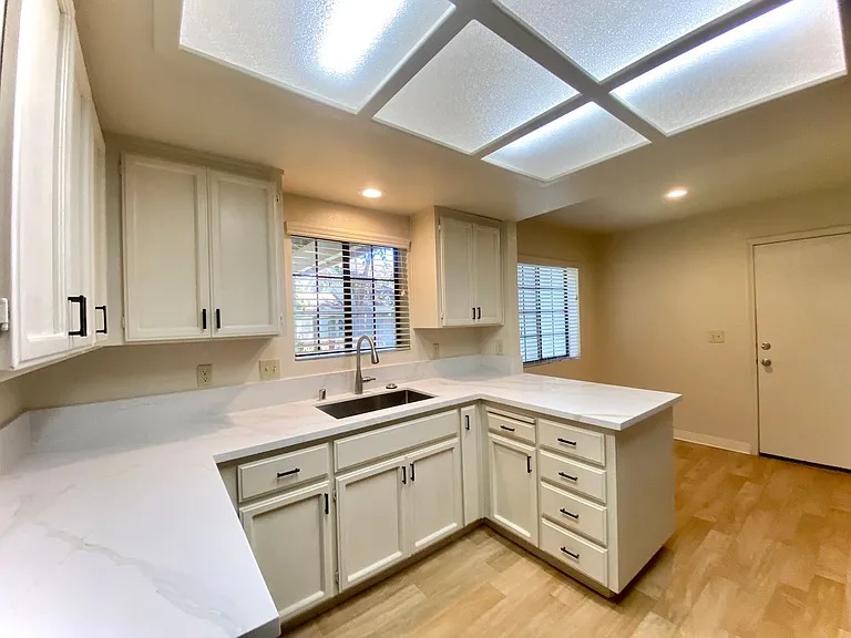 815 Praderia Cir — Photo 6