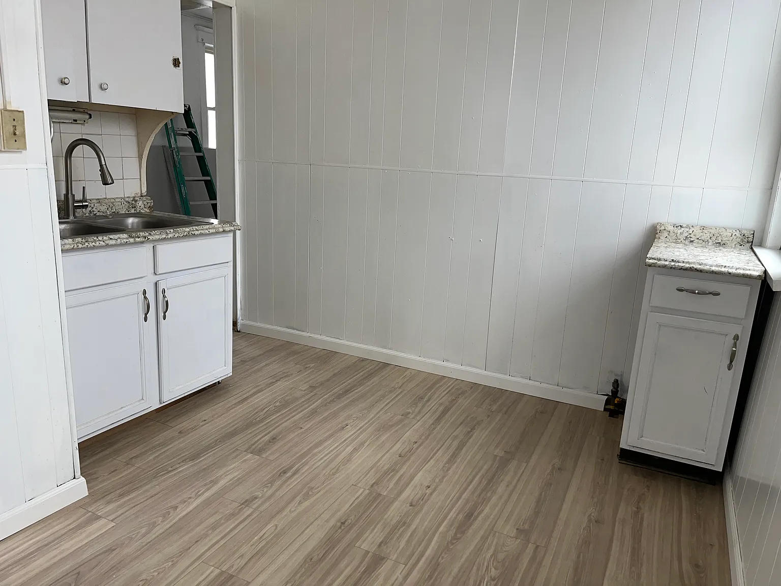 1 bed, 650 sqft, $950 — Photo 2