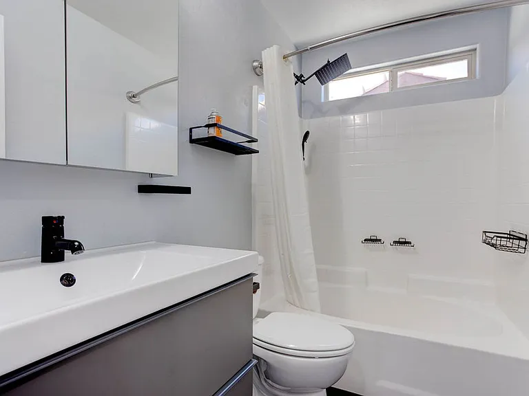 7724 Vibrant Thread Ct — Photo 26
