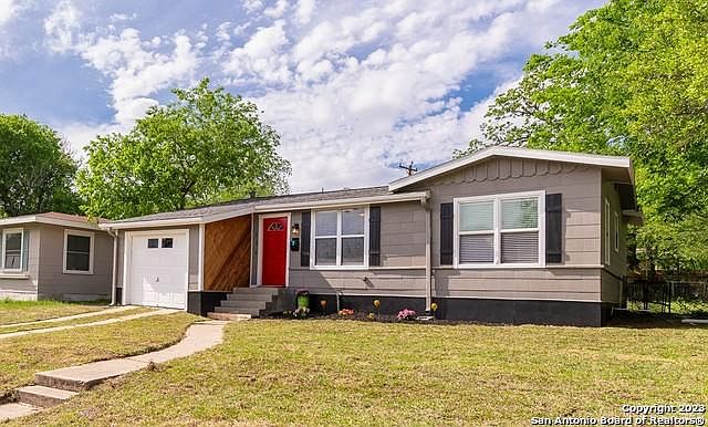 1st image of 331 Byrnes Dr