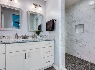 107 W Bluefield Ave, Phoenix, AZ 85023