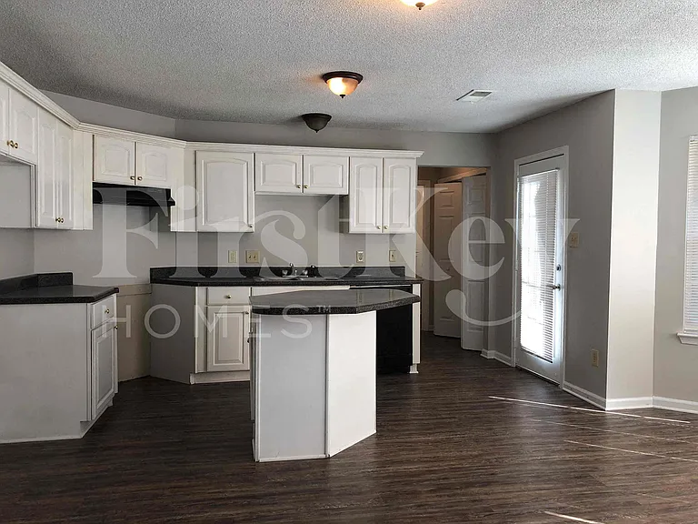 3770 Richbrook Dr — Photo 5