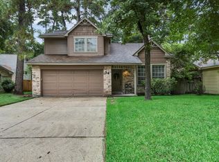 34 N Rain Forest Ct, The Woodlands, TX 77380