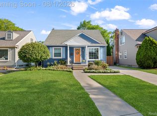 1320 Royal Ave, Royal Oak, MI 48073