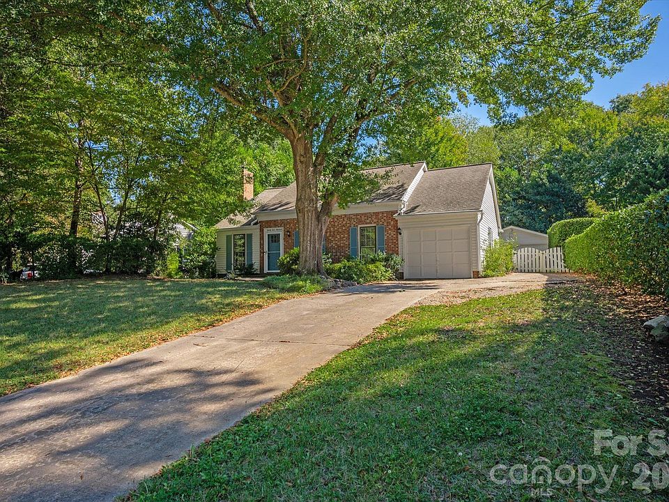 1st image of 2400 Turnberry Ln
